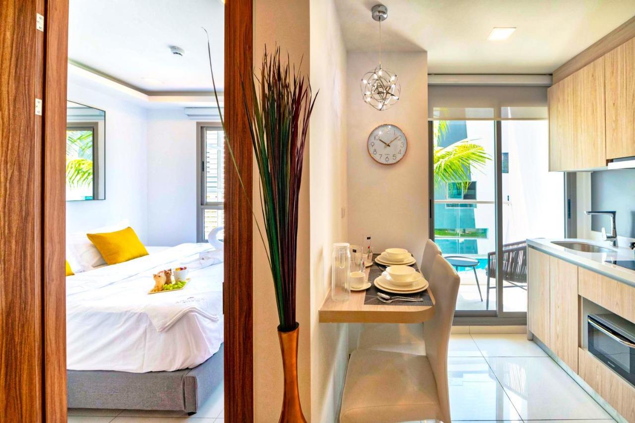 Arcadia Beach Resort Паттайя Экстерьер фото