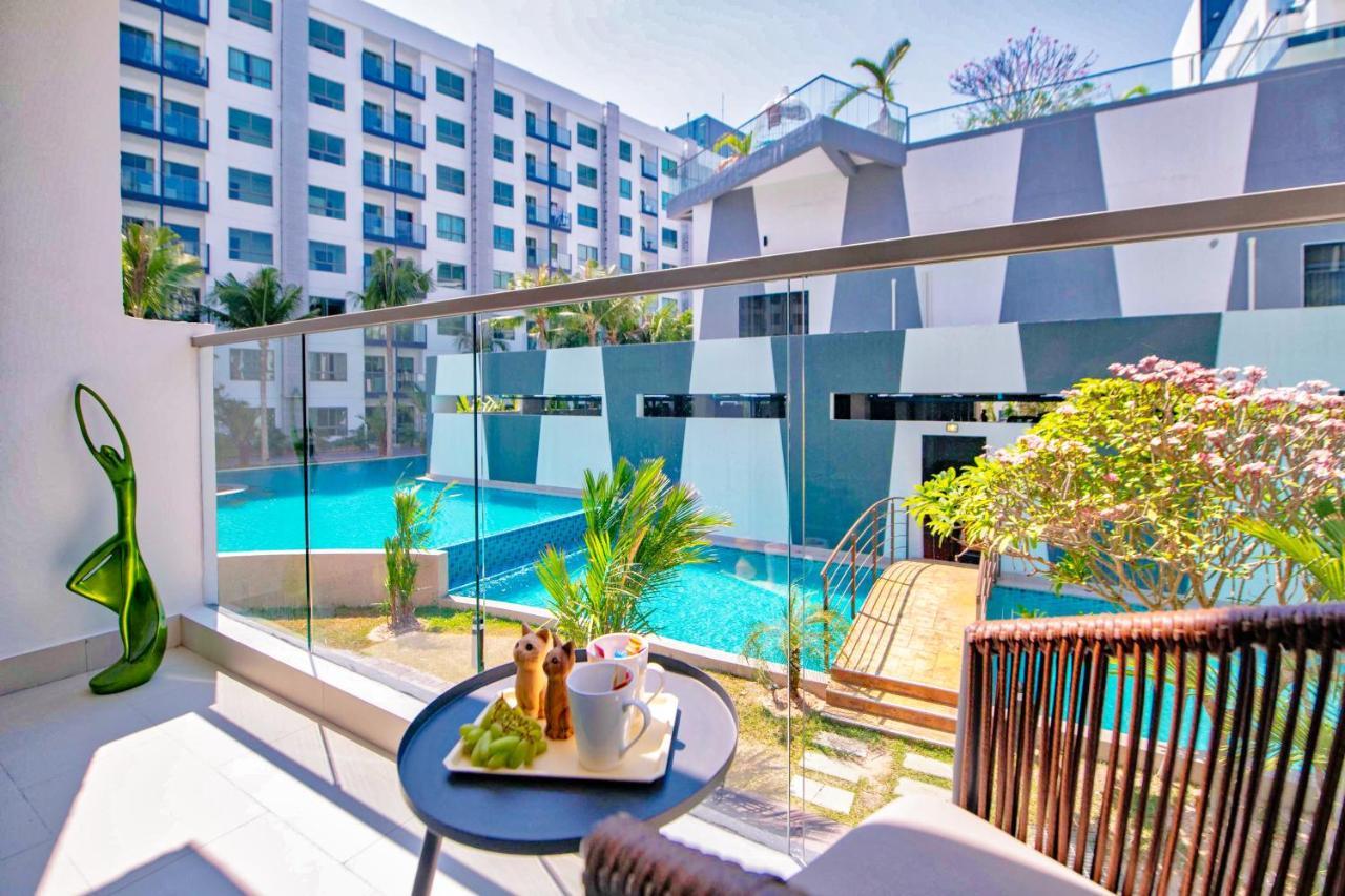 Arcadia Beach Resort Паттайя Экстерьер фото